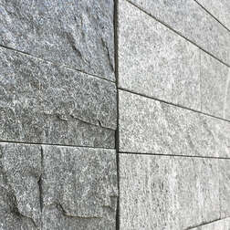 Naturstein Gneis Onsernone geschliffen/gespalten